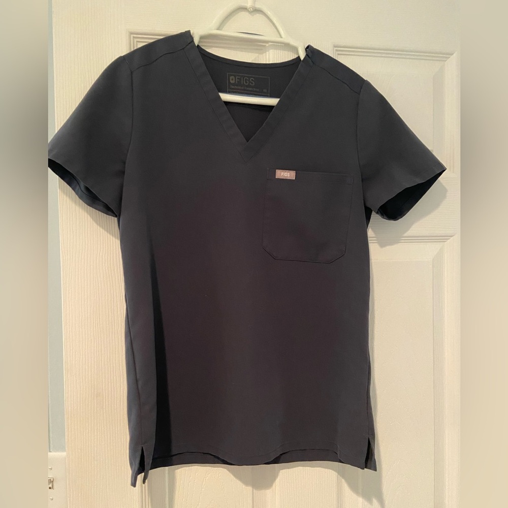 Limited edition Figs scrub top. Size small.